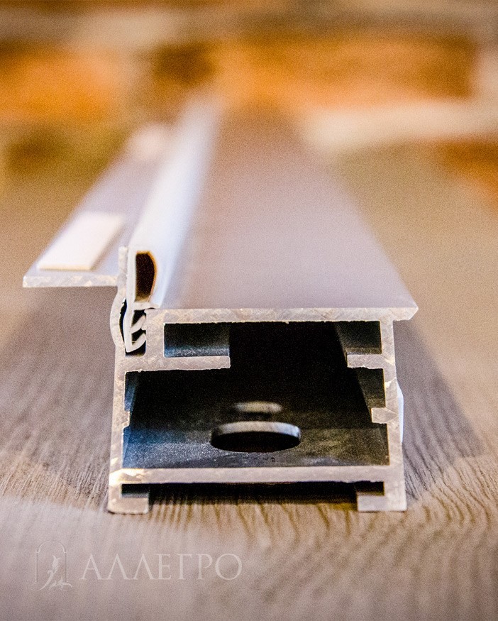 Скрытая коробка сделана из 100% авиационного анодированного алюминия